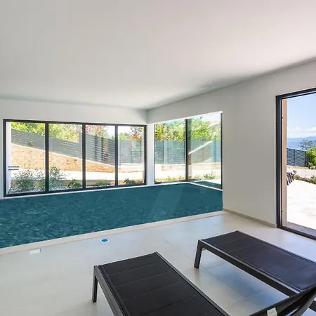 Amazing In With Kitchen *